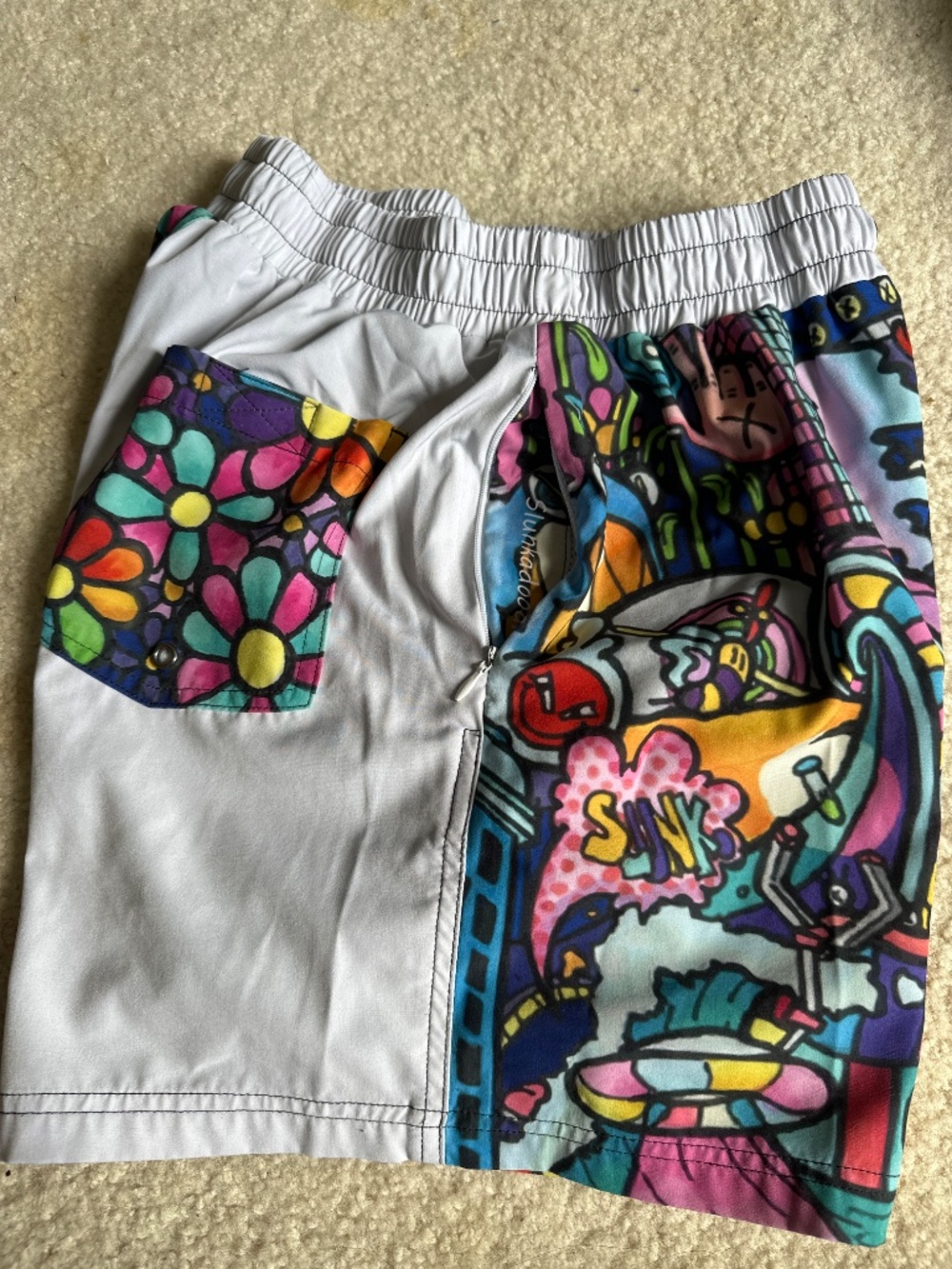 Slunks - Picture 2 of 2